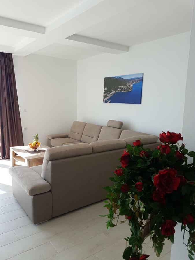 Villa Isabela Ičići エクステリア 写真